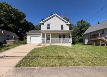 Unit 0846| 3 bd | 1,5 ba | 1,583 sqft 1004 Bellows St, Akron, OH 44311