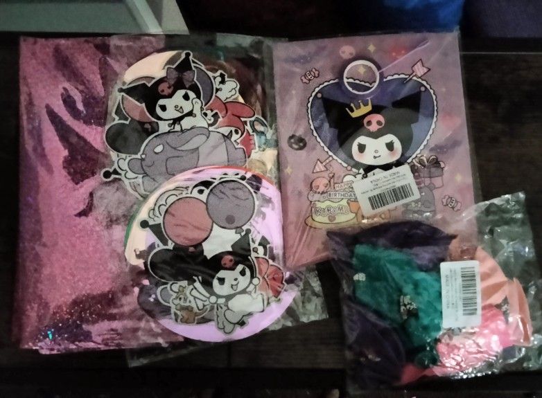 Hello Kitty And Chromie  