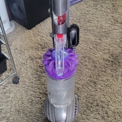 Dyson Animal Vacuum 