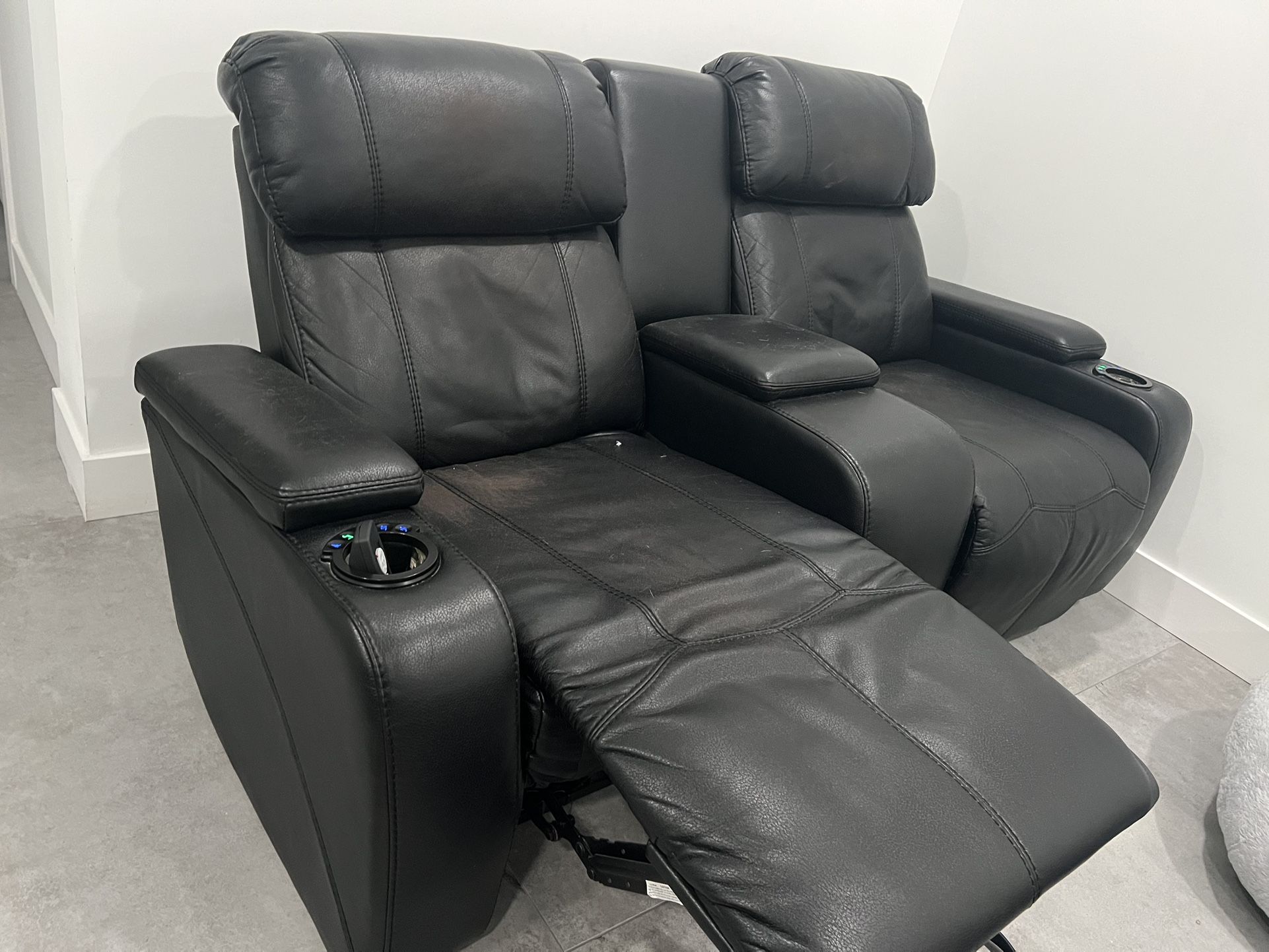 Black chair and double recliner used- pick up only