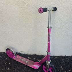 Big girl kick scooter  by Pink Razor  6" wheel  foldable  Kickstand Adjustable height handlebars  Ready To Ride 