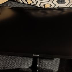 Samsung 390 C 24" Curved LED Monitor 