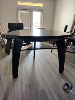 Black Round Wood Dining Table