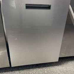 New GE Cafe 24” Dishwasher Glass Front with Ultra Dual Convection Modes 