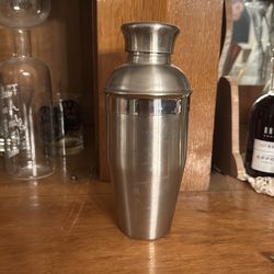 Silver bar shaker mixer