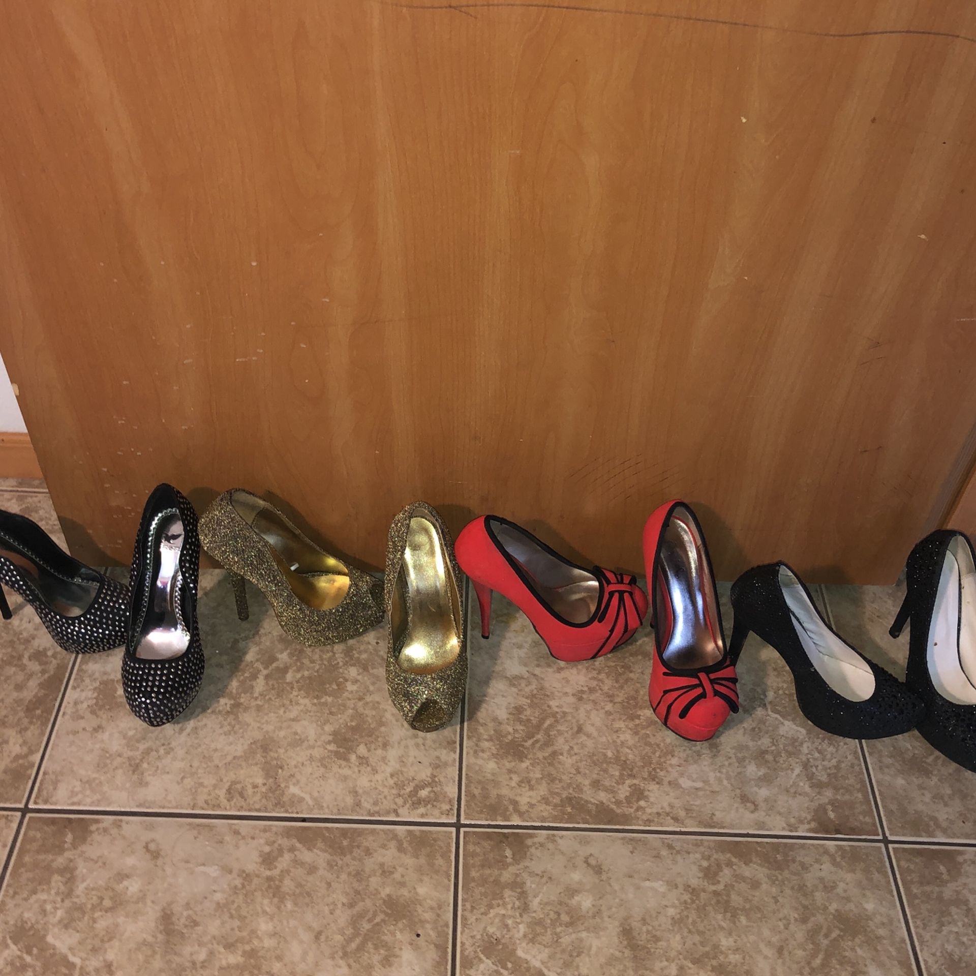 Size 6 1/2 En Buenas Condiciones