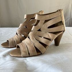 Womens Shoes