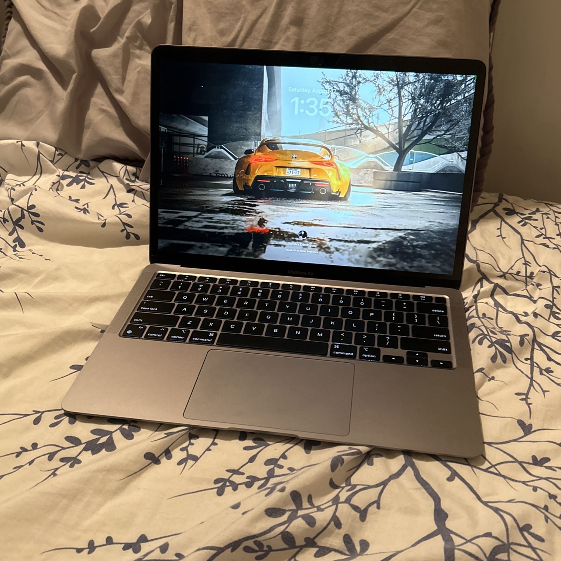 Macbook Air