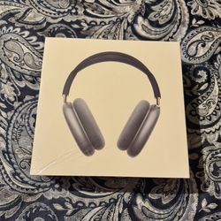 Blue AirPods Max w/Smart Case