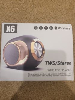 NEW Wireless Speaker White Deep BASS 