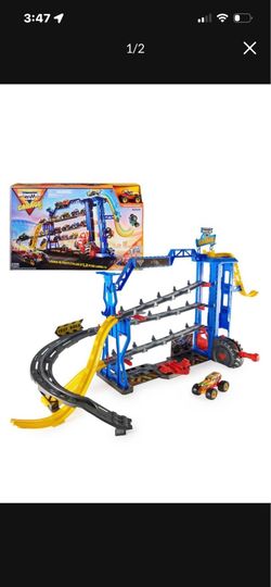 Monster Jam Garage