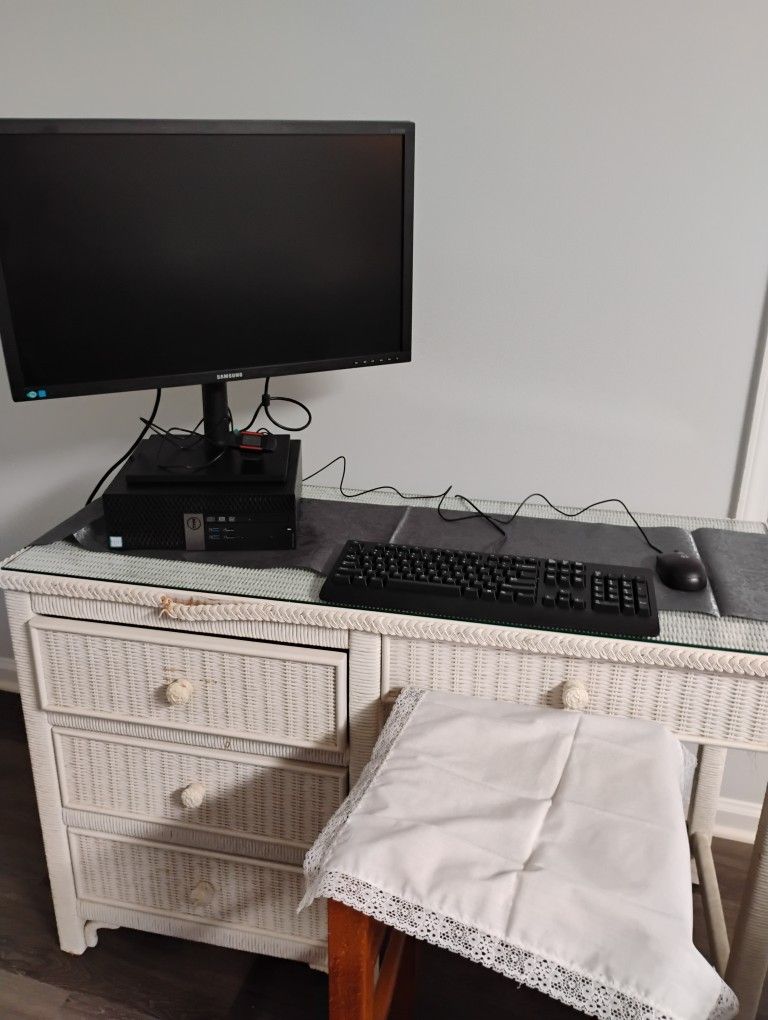 Dell Desktop Computerr