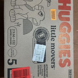 Huggies little movers Size 5 