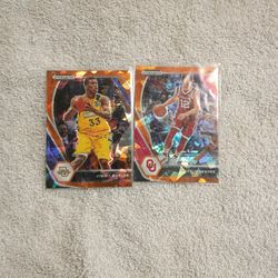 Austin Reeves Panini Prism Rookie Card And Jimmy Butler Panini Prism Marquette Card