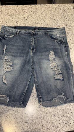 Women’s size 23 shorts