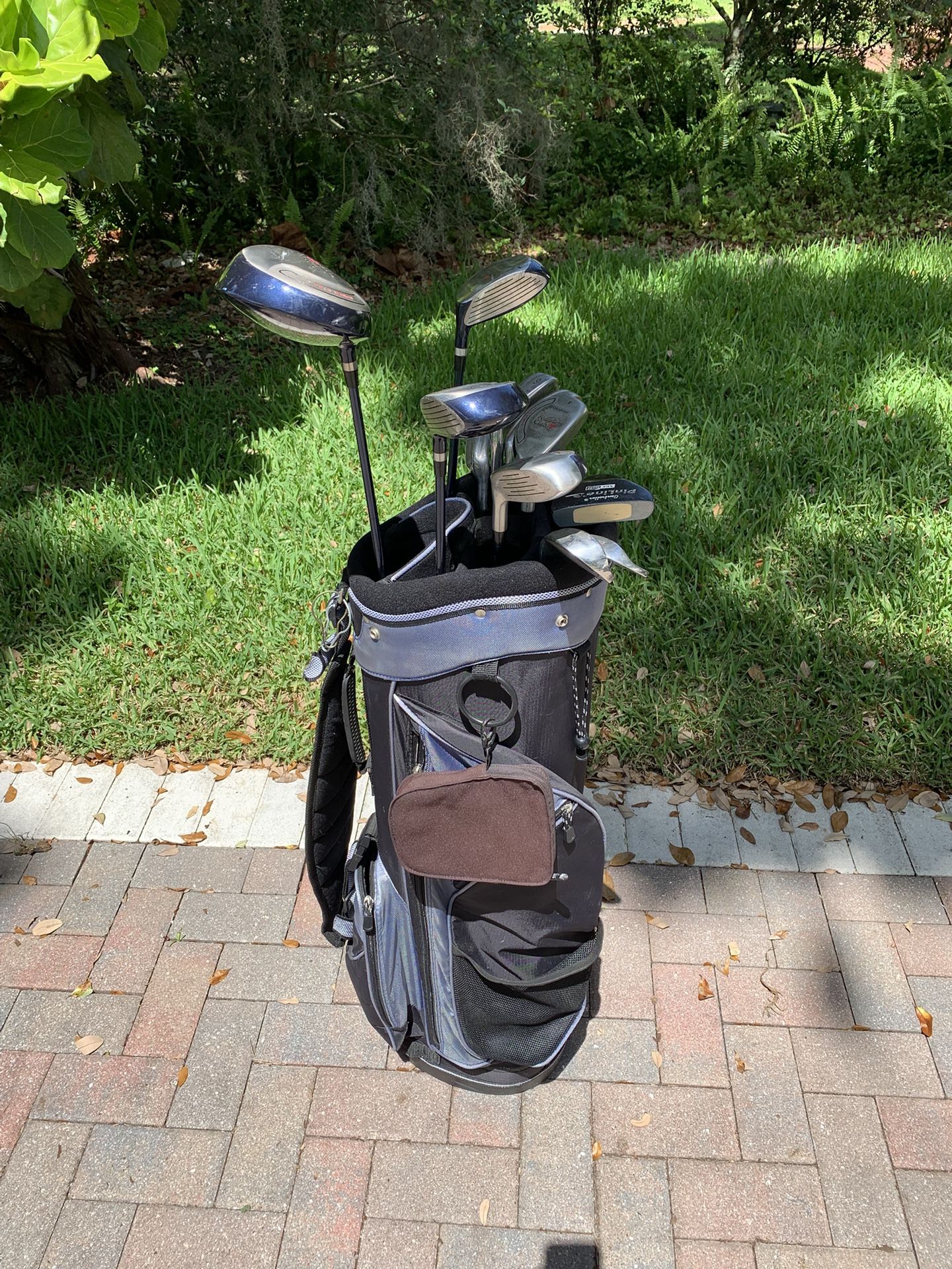 Teenager golf club set Founders Club set right handed teen length and flex