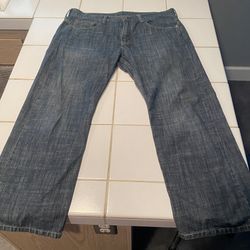 Levi’s men’s jeans 569