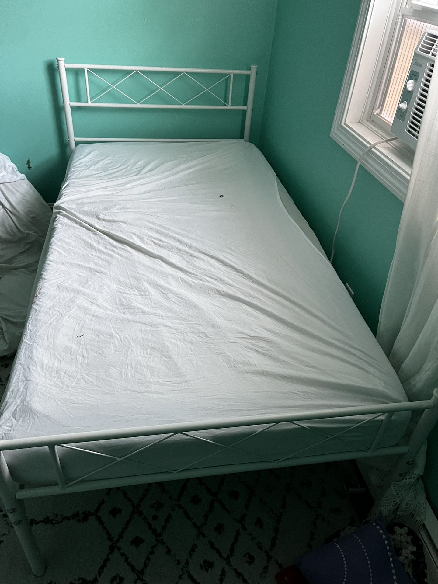 FREE Twin Metal Frame And Mattress