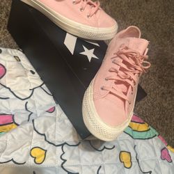 Pink Converse 