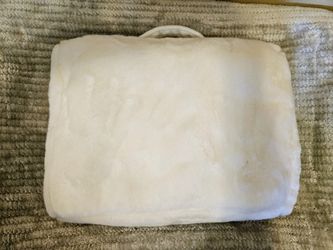 Pottery Barn Hello Kitty mani/pedi lap desk 