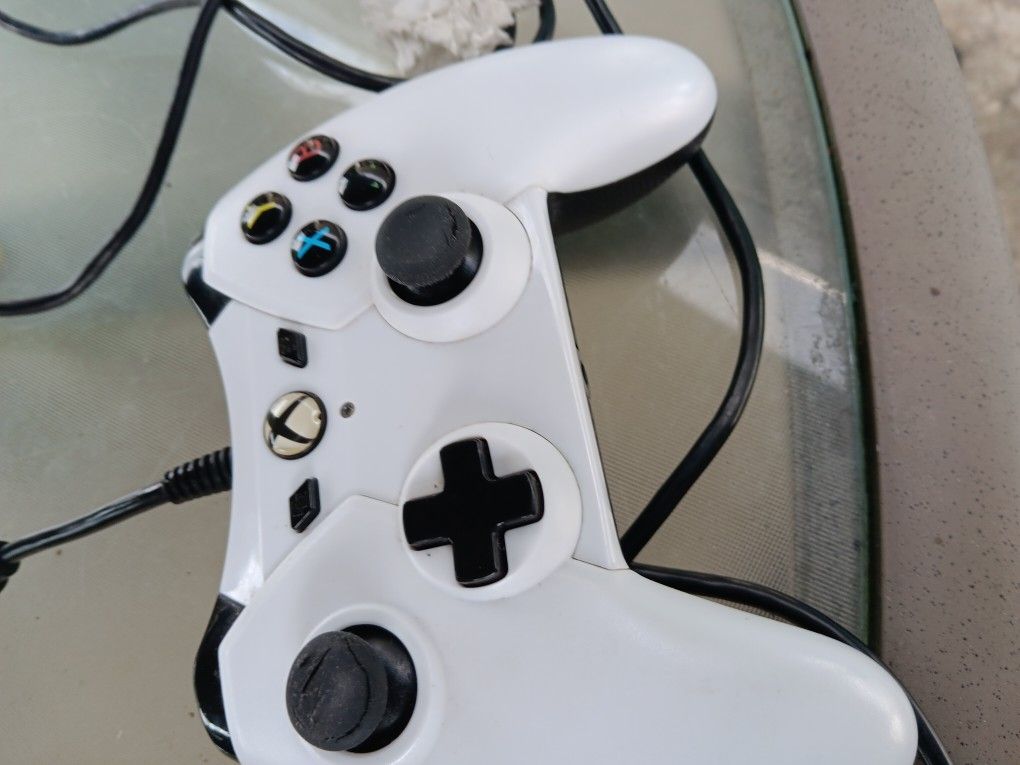 Wired Xbox One Controller 