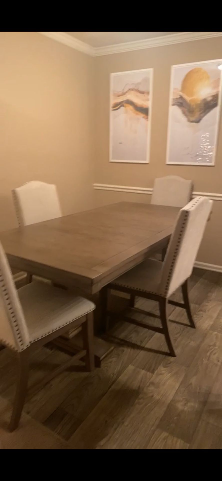 Ashley’s Furniture Dining Room Table Set