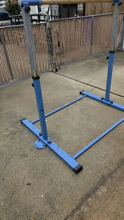 Kip Bar gymnastics bar
