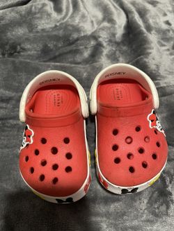 Minnie Mouse Crocs