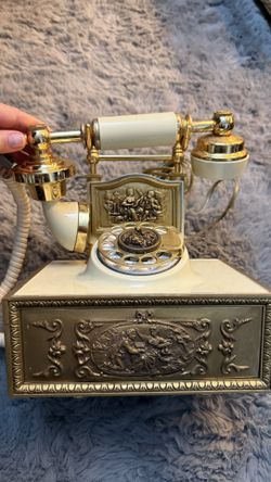 Vintage Deco-Tel rotary dial telephone ornate Regency style Gold  Victorian