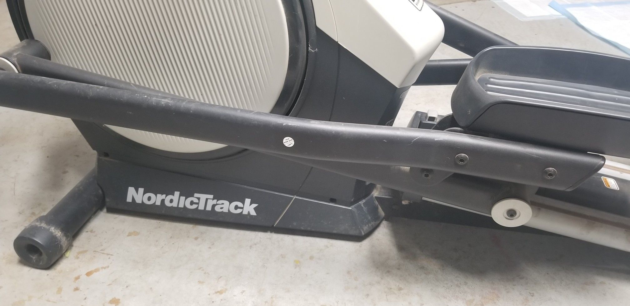 Nordictrack E7 sv Elliptical machine for Sale in San Diego, CA OfferUp