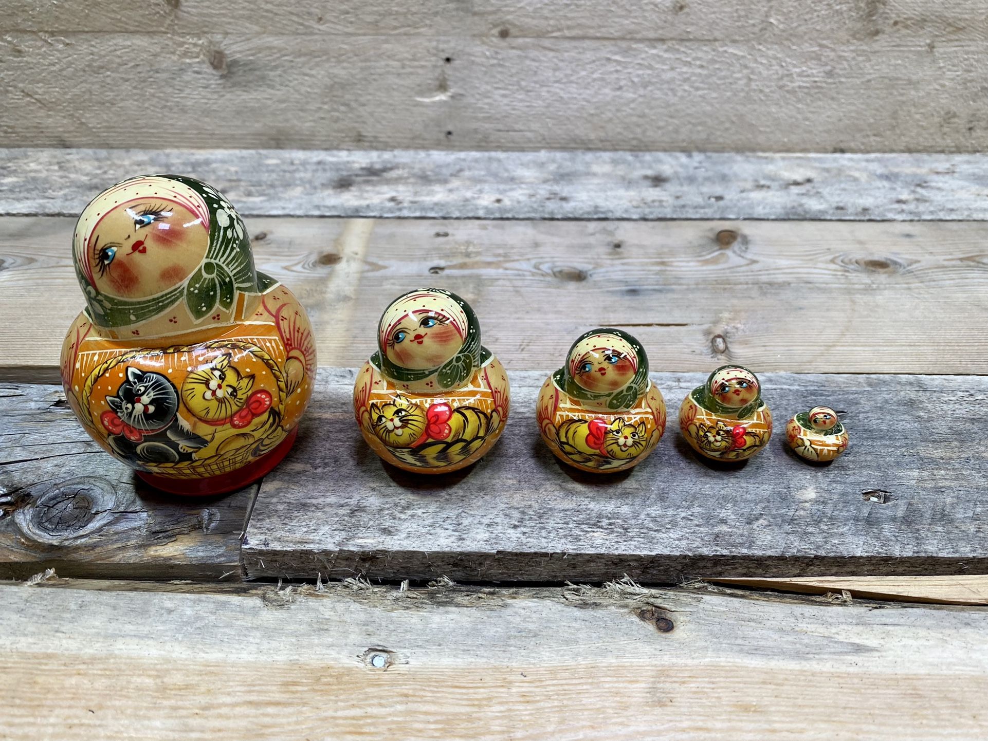 Set of 5 Vintage Wooden Russian Nesting Stacking Dolls-Hand Painted