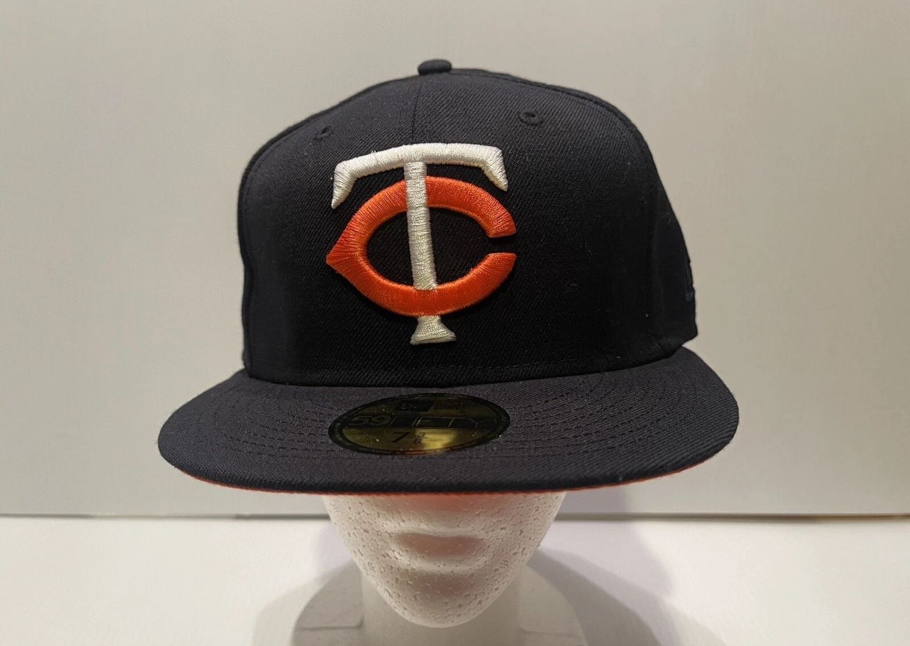 New Era 59Fifty Minnesota Twins MLB Club Fitted Hat Size 7 3/8