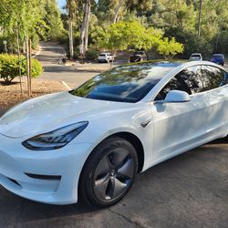 ==2020 TESLA MODEL 3 ===