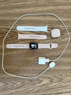 Apple Watch Series 5 GPS + Cellular 40mm Gold