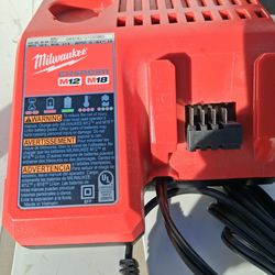 Milwaukee  CHARGER M12&18$25