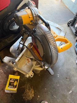 DW716 Dewalt mitre say 12”