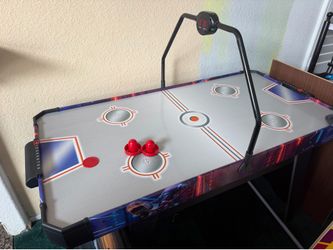 Air Hockey Table