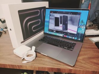 16inch Apple MacBook Pro. Core i7, 1TB, 32gb ram, Radeon Pro 8gb Gpu, Newest MacOS