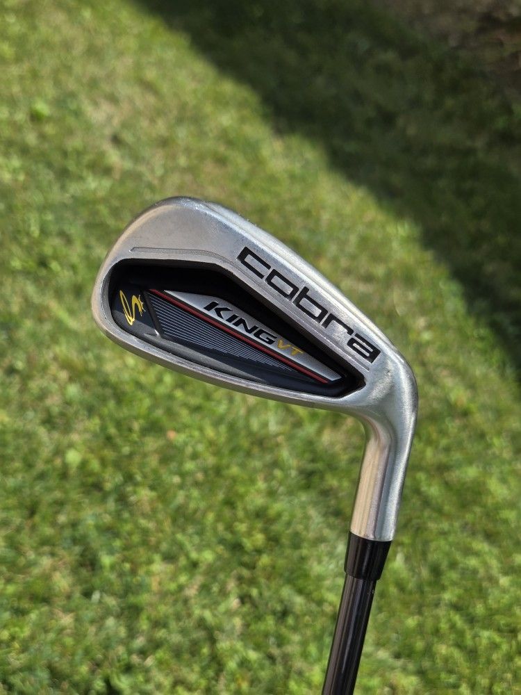 Cobra Varsity 8 Iron Golf Club, RH (Junior Club)