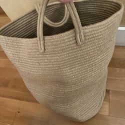 Hamper, basket, storage bin