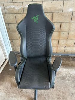 Razor gaming chair