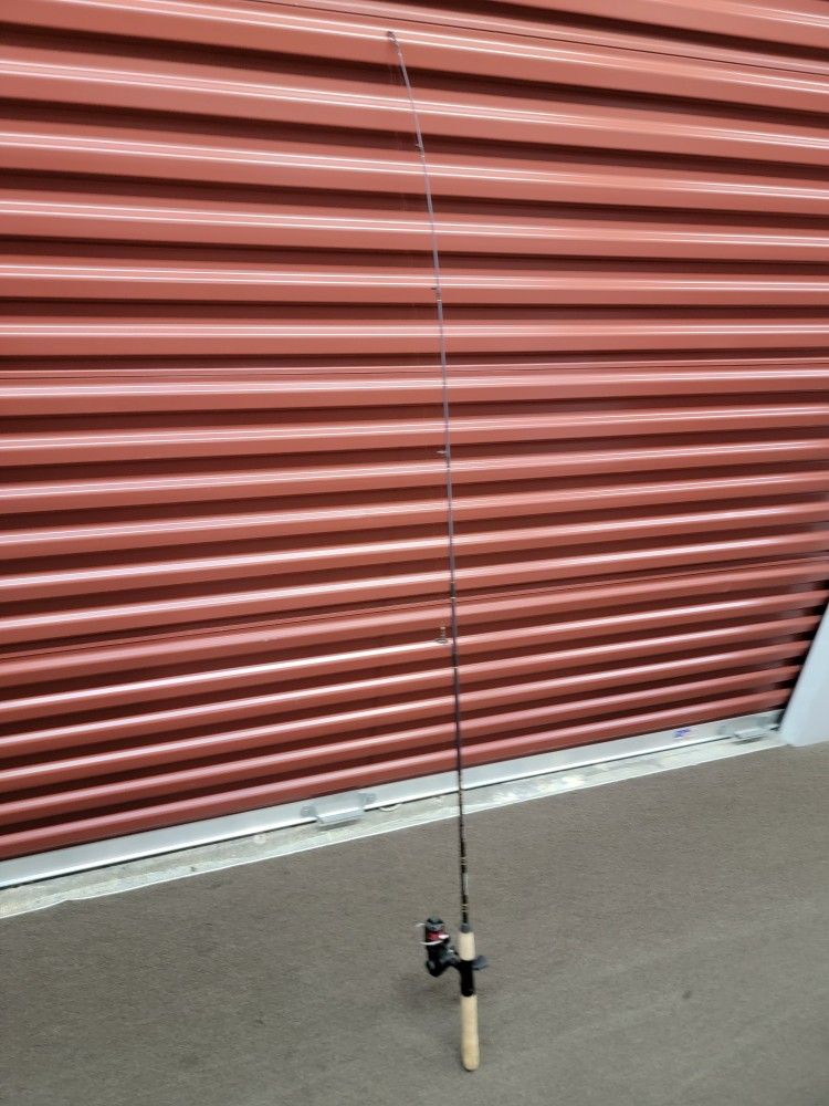 Shakespeare Rod With Cardinal 510 Reel