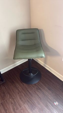 Bar stool