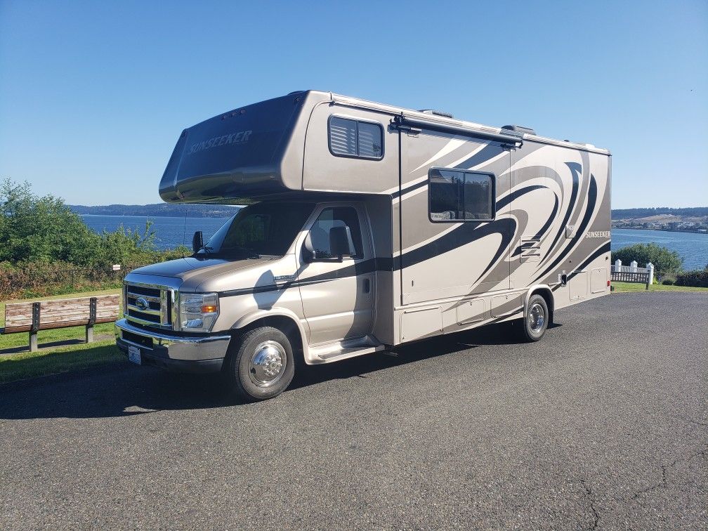 Forest River Sunseeker Class C Rv 25ft