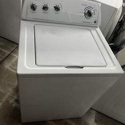 Used Whirlpool Washer (working) Heavy Duty ( Free Installation)  