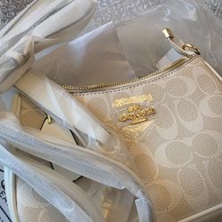 White Highlighted Never Used Purse