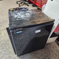 la6606-113 Isotherm Refrigerator