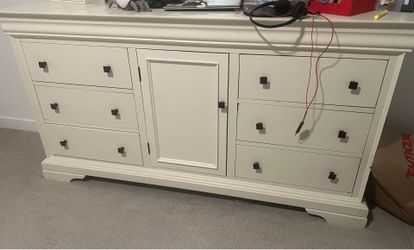 Bedroom Dresser