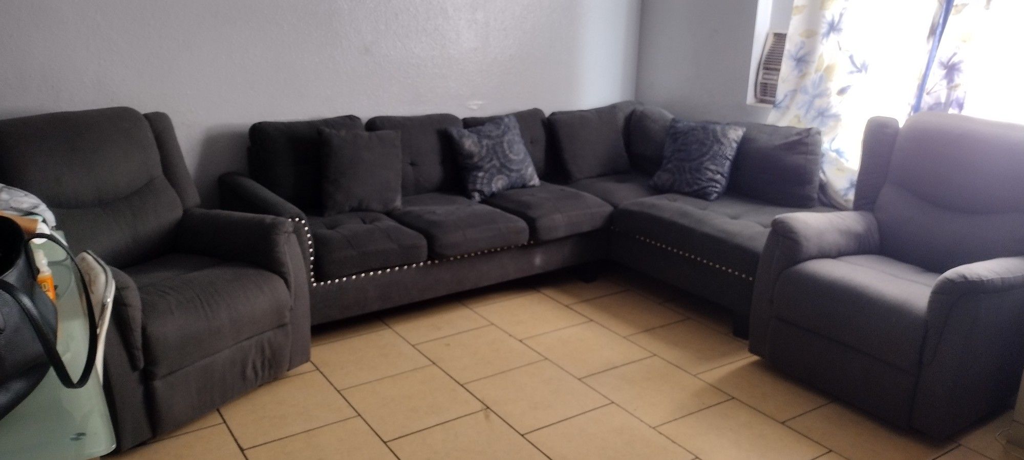 Full Family Living Room Set