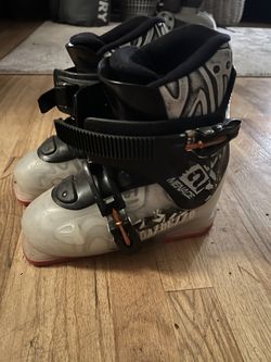 Dalbello Menace 2 Youth Ski Boots